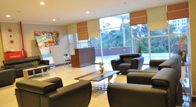 Everyday Smart Hotel - Malang Esterno foto