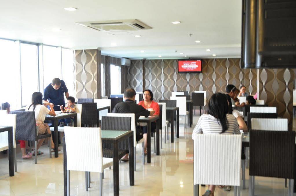 Everyday Smart Hotel - Malang Esterno foto